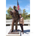 large outdoor decoration metal craft famous memorial sculpture